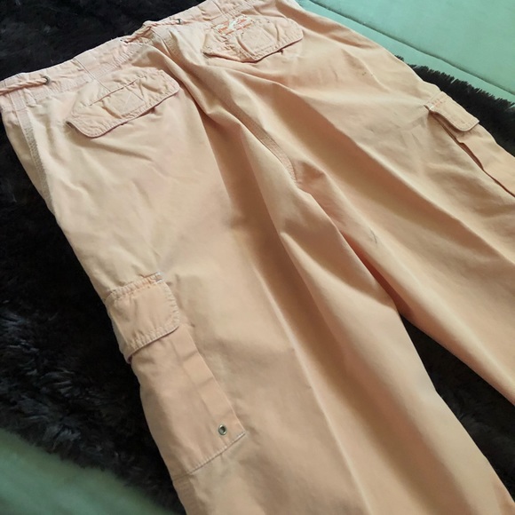 Ralph Lauren Peach Cuffed Cargo/Capri Pants Size 4 - Picture 7 of 11